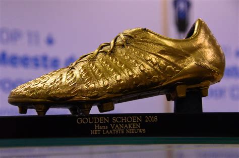 De Gouden Schoen 2021: Een Ontmanteling van Italiaanse Voetbaltradities en de Opkomst van een Nieuwe Generatie